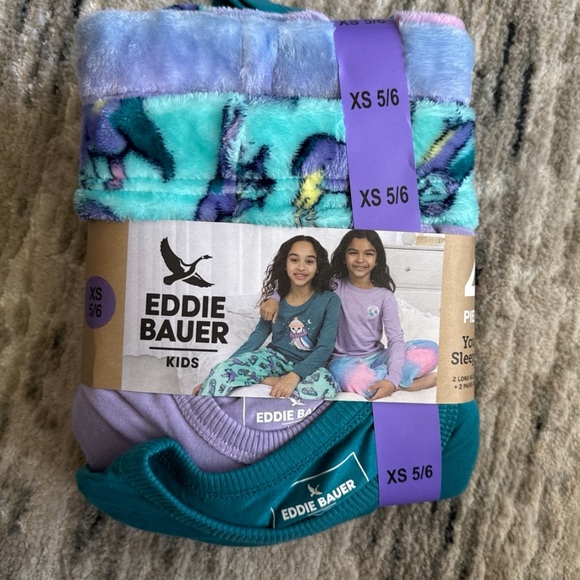 Eddie Bauer Youth 4-piece Pajama Girls XS X-small 5/6 - Picture 3 of 4